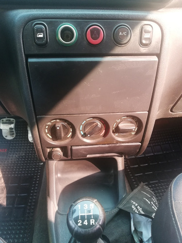 Imagen 9 de 15 de Peugeot Partner Furgon 1.9 Diesel Plc Confort 7 As