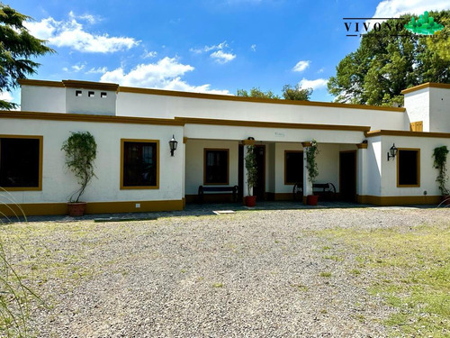 Casa En Venta En La Cañada Polo Club