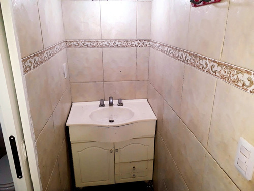 Imagen 16 de 18 de Venta Amplia Casa Cinco Ambientes Sobre Lote De 295 M² Jardin Patio Terraza 3 Cocheras