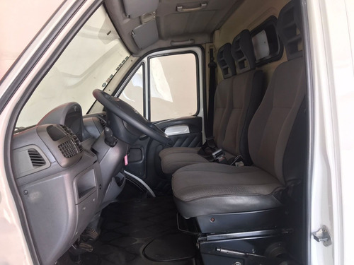 Imagem 8 de 12 de Ducato Boxer 2.8 Furgão Teto Alto Com Ar Condicionado