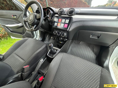 Suzuki Swift Hibrido 1.2cc Mt Aa 4x2