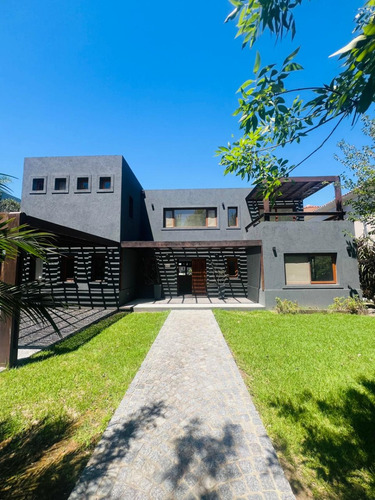 Venta Casa Sobre Lote Al Río En Santa Catalina Villanueva