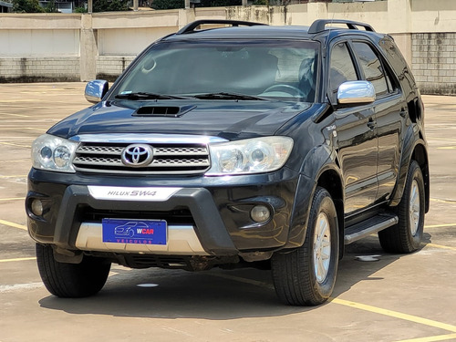 Toyota Hilux SW4 3.0 SRV 4X4 16V TURBO INTERCOOLER DIESEL 4P AUTOMÁTICO