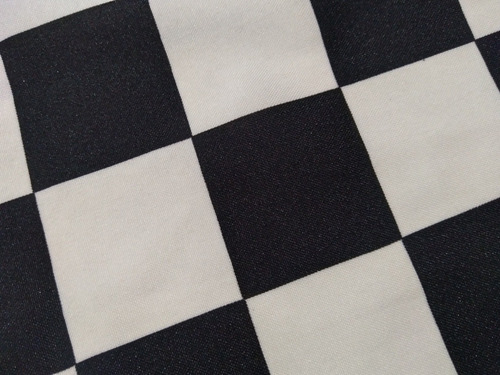 Imagen 6 de 10 de Bandera A Cuadros Blanca Y Negra, Automovilismo, Llegada