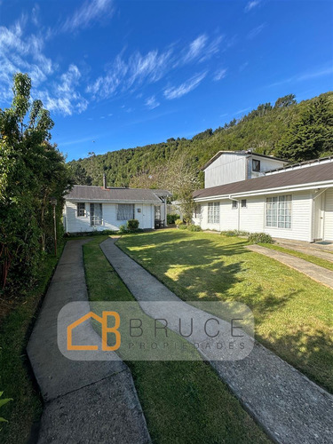 Complejo De Cabañas En Venta De 6 Dorm. En Niebla - Valdivia