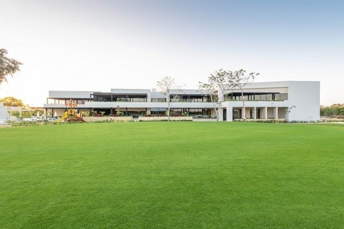 Lotes En Venta Méridda, Con Vista Al Campo De Golf Provincia, Entrega Inmediata
