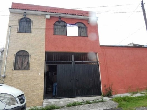 Imagen 1 de 12 de Amplia Casa Cerca Bombonera Y Centro De Toluca