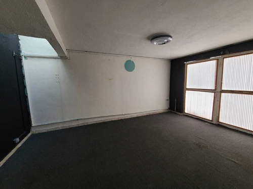 Casa En Renta Con Uso De Suelo Habitacional Con Servicios Tipo A Ubicación Est