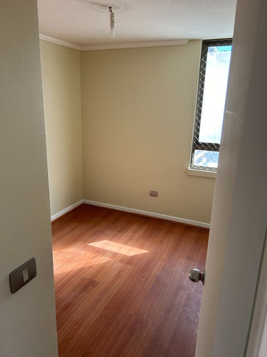 Arriendo Dpto. 3d+2b, Excelente Ubicación Sta. Isabel