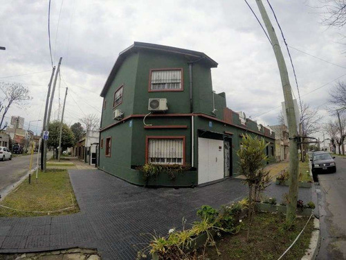 Duplex En Venta En Lanus Oeste