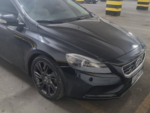 Volvo V40 2.0 T4 Dynamic Aut. 5p