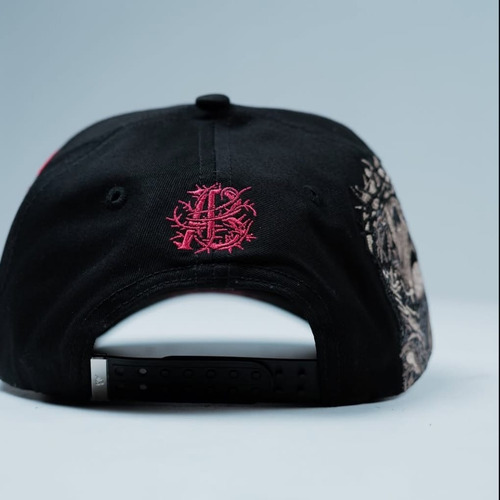 Gorra N Y Jesucristo Negro Con Rosa Unica Lisa