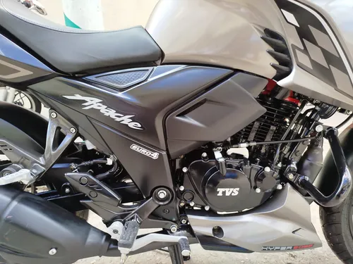 Moto Como Nueva Apache Rtr 160 4v Modelo 2025 Full Inyección