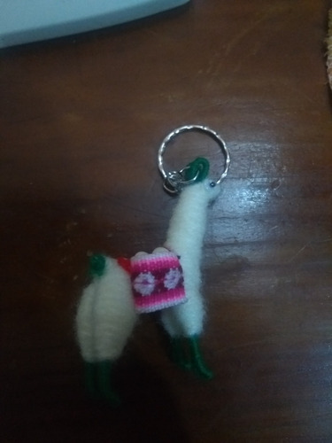 Imagen 4 de 4 de Llavero Llama Llamita Andina Artesanal Souvenir X Unidad