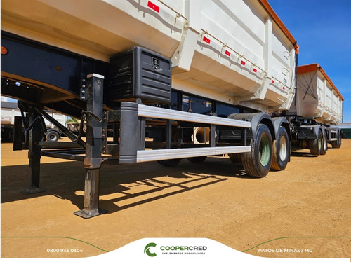 Carreta Rodocaçamba Randon 35m³ 22/22 C/ Lona Fácil 6 Eixos