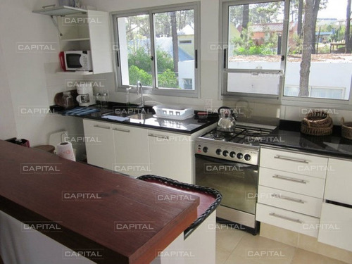Casa En Montoya, 4 Dormitorios -ref:29621