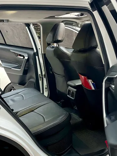 Toyota RAV4 2.5 Xle Hev 4X4 Cvt