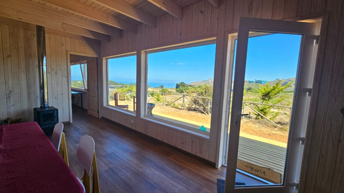 Casa-barco Para 6 Personas Entre Campo Y Mar En Tunquén