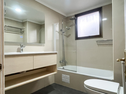 Increíble Departamento En Venta, Lo Barnechea 4d 3b 3e 1b