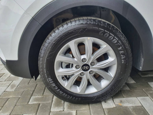 Imagem 9 de 13 de Hyundai Creta 1.6 16v Flex Smart Automático