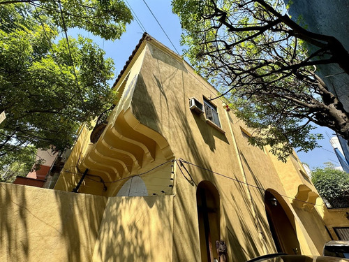 Se Vende Casa 487m2 Juan Escutia, Condesa, Cuauhtémoc, Cdmx - Excelente Estado