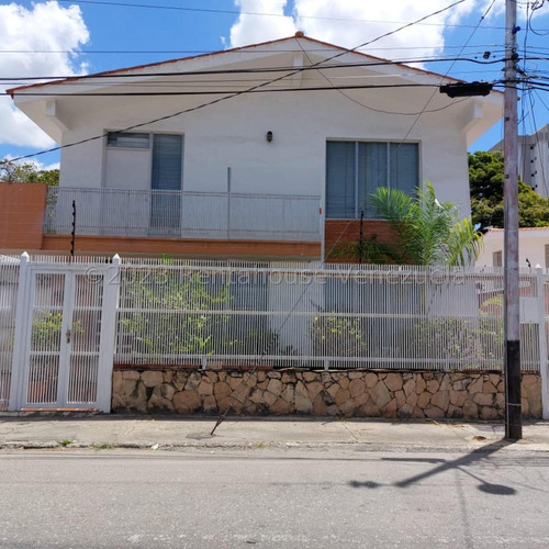 Casa En Alquiler En Barquisimeto  Jr 