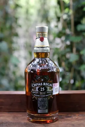 Chivas Regal 25 Anos Blende Scotch Whisky 700ml | MercadoLivre