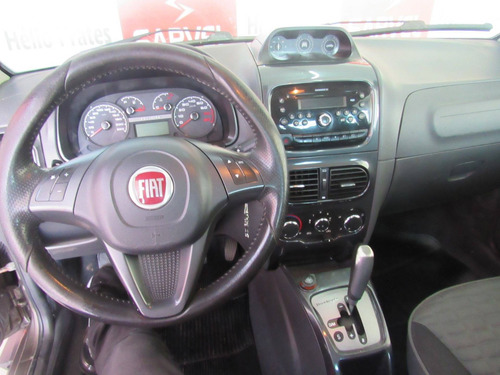 Imagem 8 de 11 de Fiat Strada 1.8 Mpi Adventure Cd 16v Flex 3p Automatizado