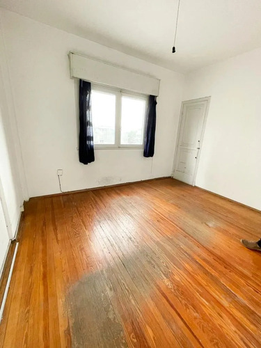 Apartamento Un Dormitorio. Centro. Alquiler