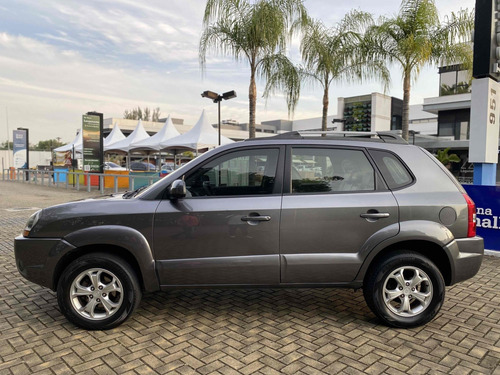 Hyundai Tucson 2.0 MPFI GLS 16V 143CV 2WD FLEX 4P AUTOMÁTICO