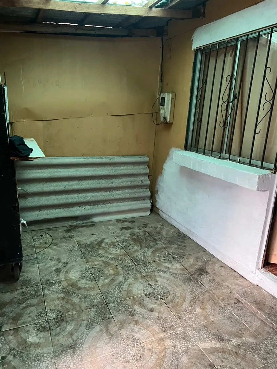 Imagen 2 de 15 de Casa En Venta De 2 Dorm. 1 Baño. Sector Tranquilo En Talca