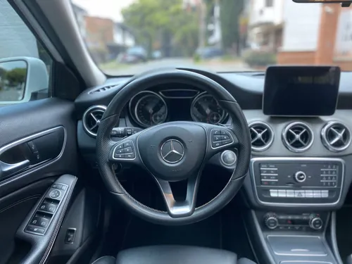 Mercedes-Benz Clase GLA 1.6 Urban