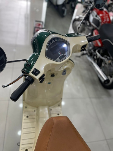 Imagen 8 de 8 de Zanella Styler Eléctrica - Usada - Motos M R