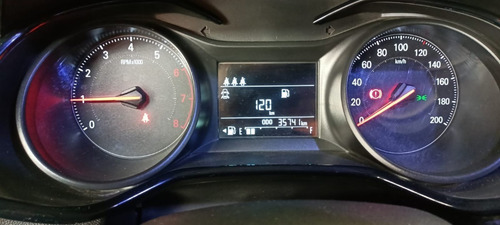 Imagen 8 de 11 de Chevrolet Onix Ls Rines 2021 Blanco Garantia