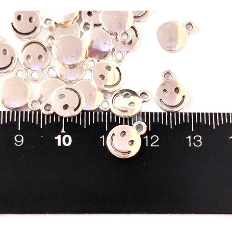 20 Dijes Caritas Emoji De Metal Artesanias Bijou Souvenirs