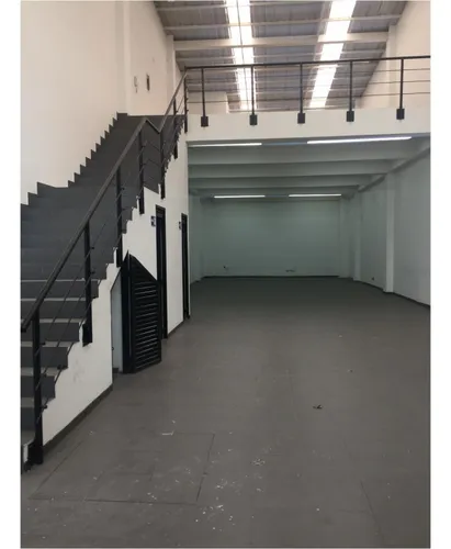 Venta Bodega Rentando En Toberin