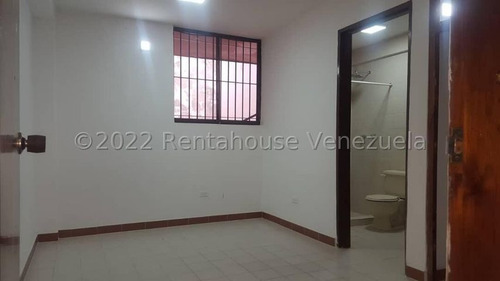 Imagen 6 de 12 de Hermoso Anexo Alquiler La Lagunita
