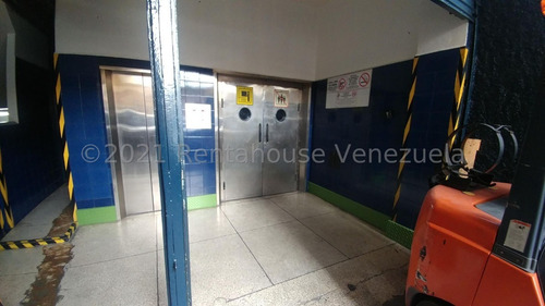 Imagen 16 de 22 de George Tahan 23-6688 Venta 2699 Mts. Excelentes Condiciones, Documentos Listo Para Firmar En El Registro: