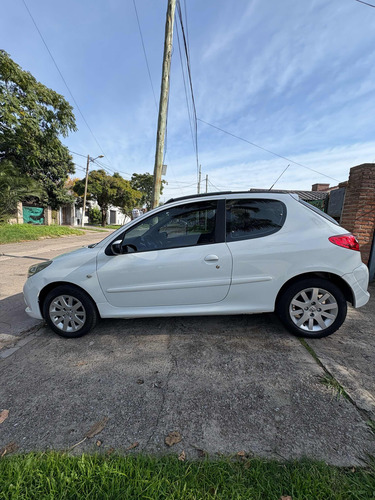 Peugeot 207 1.6 Sedan Xt