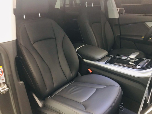 Imagen 22 de 25 de Audi Q8 0km 55 Tfsi Quattro 2023