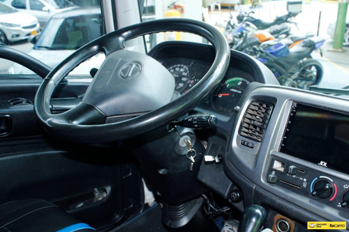 Furgon Hino Fc500