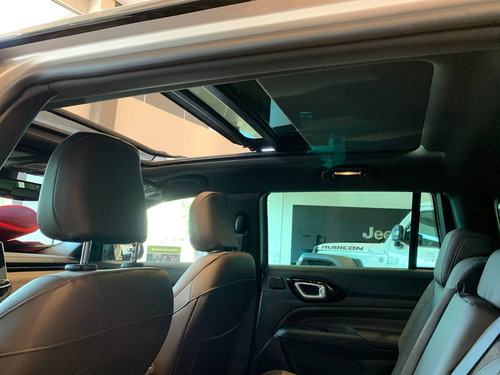 Imagem 13 de 15 de Jeep Commander 2.0 Td380 Turbo Diesel Overland At9