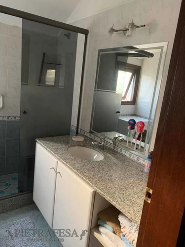 Casa En Venta 3 Dormitorios 3 Baños Cochera Amazonas Malvin - Ref: 1094