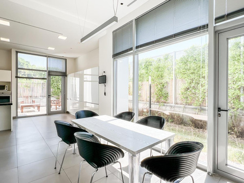 Imagen 12 de 30 de Espectacular Casa En Alquiler De 7 Ambientes En Belgrano Chico