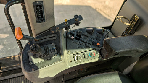 Motoconformadora Case 865b 2018