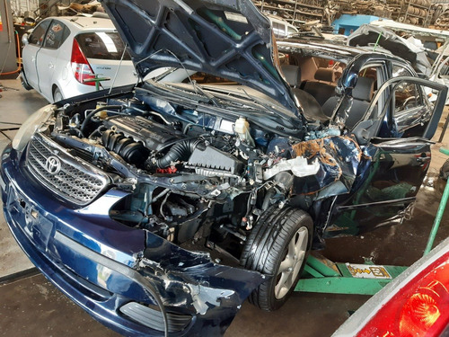 Imagem 3 de 10 de Sucata Toyota Corolla 1.6 16v Mec 2005 Para Retirar Peças