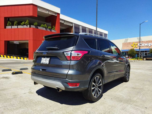 Imagen 5 de 11 de Ford Escape 2018 2.0 Titanium Ecoboost At