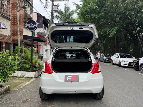 Suzuki Swift 1.2 Automático