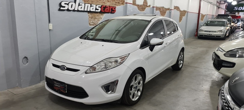 Ford Fiesta Kinetic Design 1.6 Design 120cv Titanium 2012