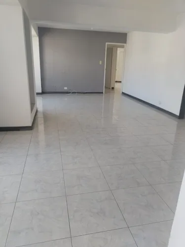 Se Vende Espacioso Apartamento